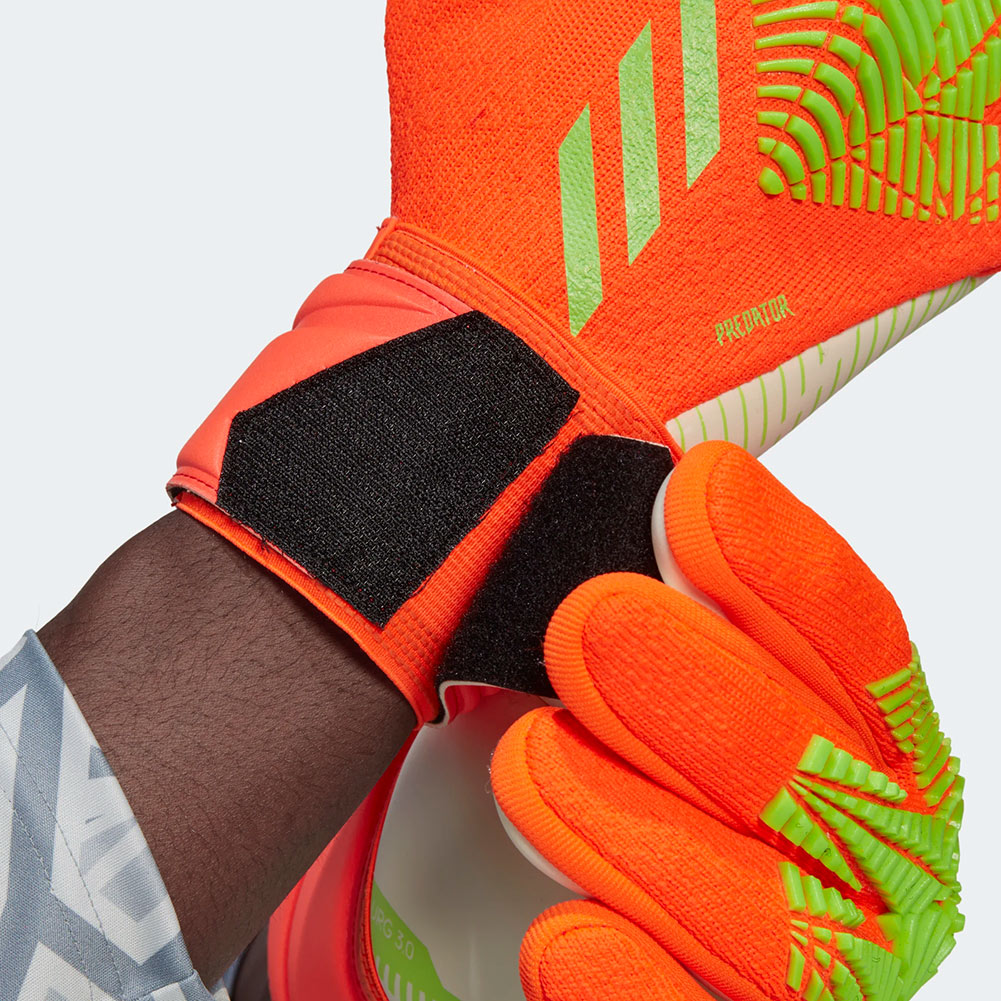 adidas Predator EDGE GL League Goalkeeper Gloves Game Data Pack