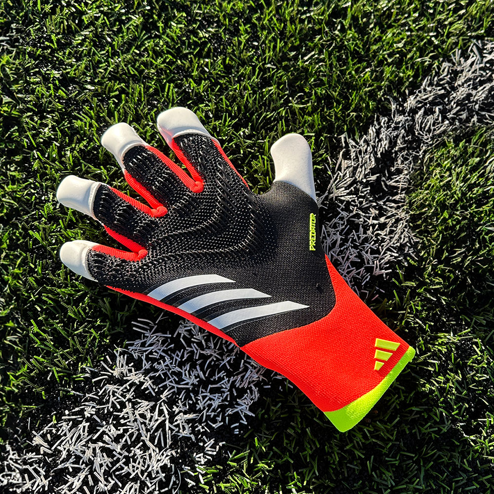 IQ4020 adidas Predator Pro Hybrid Goalkeeper Gloves Black/Red/Yellow