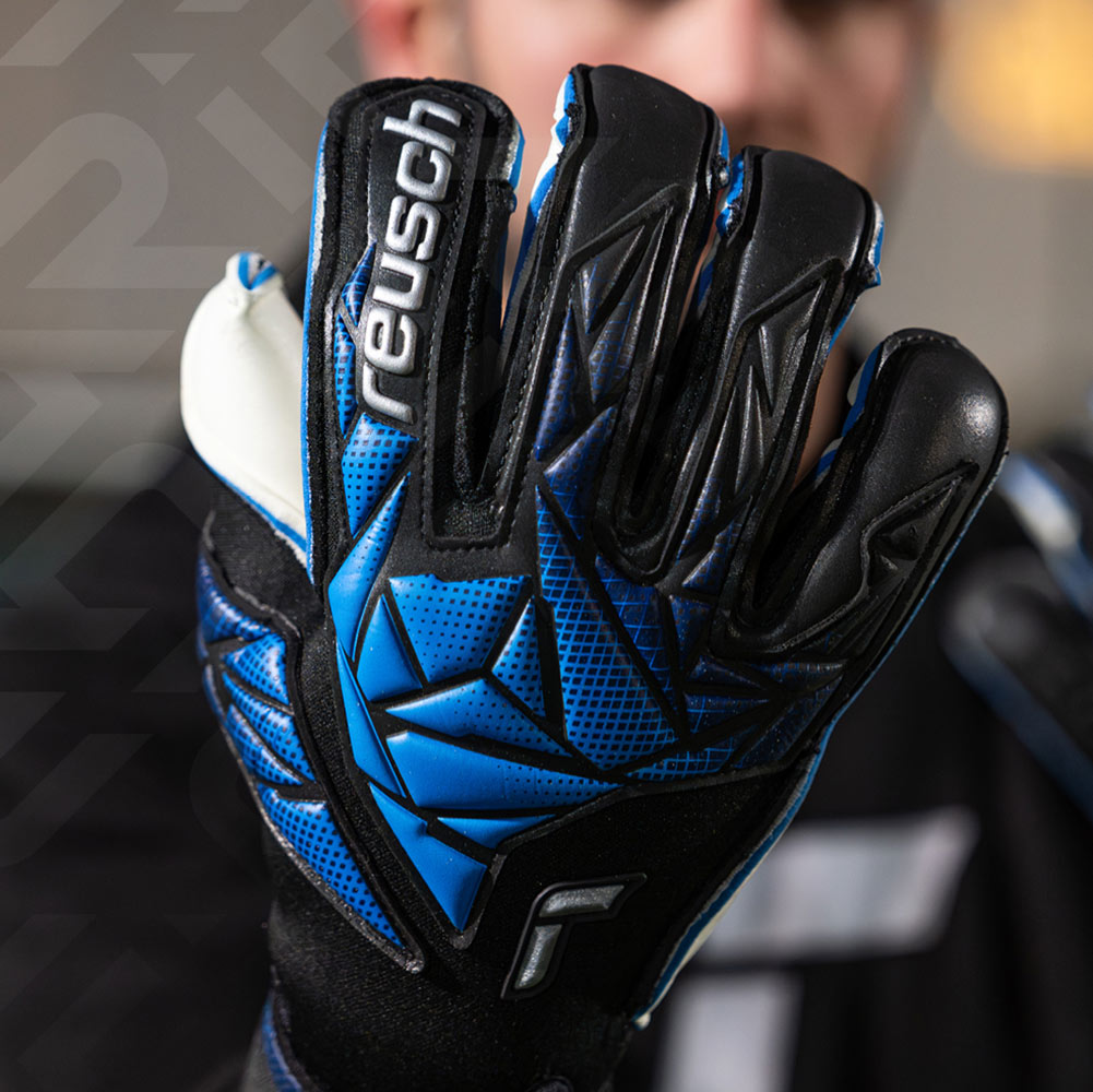 Reusch Attrakt RE GRIP