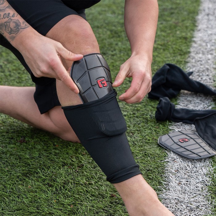  SP08020 G-FORM Pro-S Blade Shin Guard 