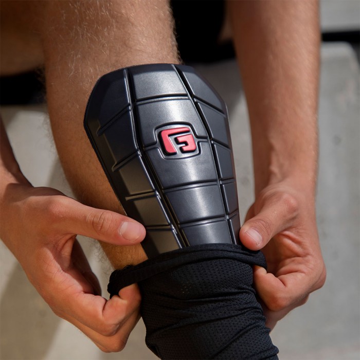  SP08020 G-FORM Pro-S Blade Shin Guard 