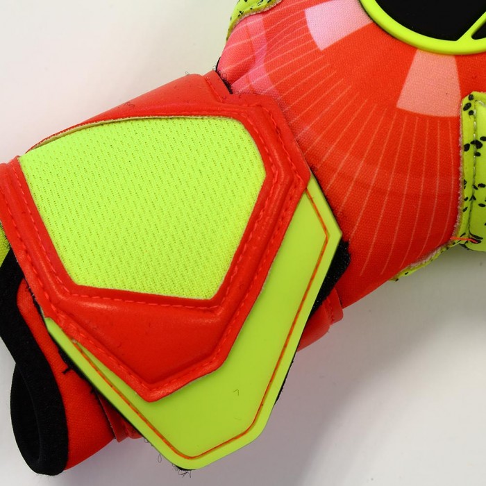 UHLSPORT DYNAMIC IMPULSE SUPERGRIP Goalkeeper Gloves