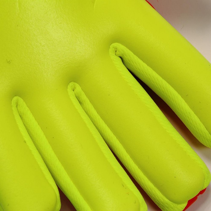 UHLSPORT DYNAMIC IMPULSE SUPERSOFT HN Goalkeeper Gloves