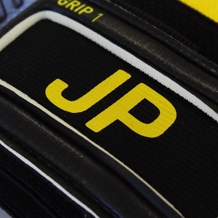 Goalkeeper Glove iD Personalisation