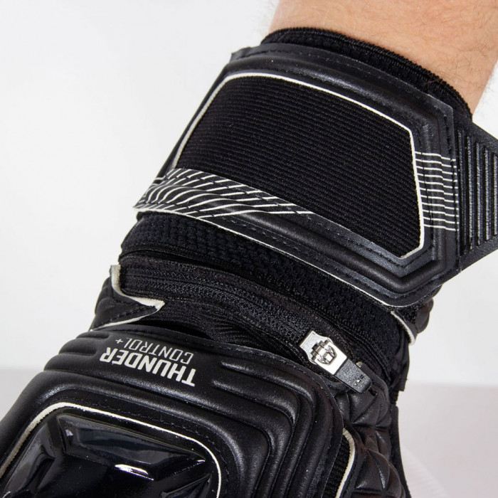 Stanno Thunder V NC Goalkeeper Gloves Black