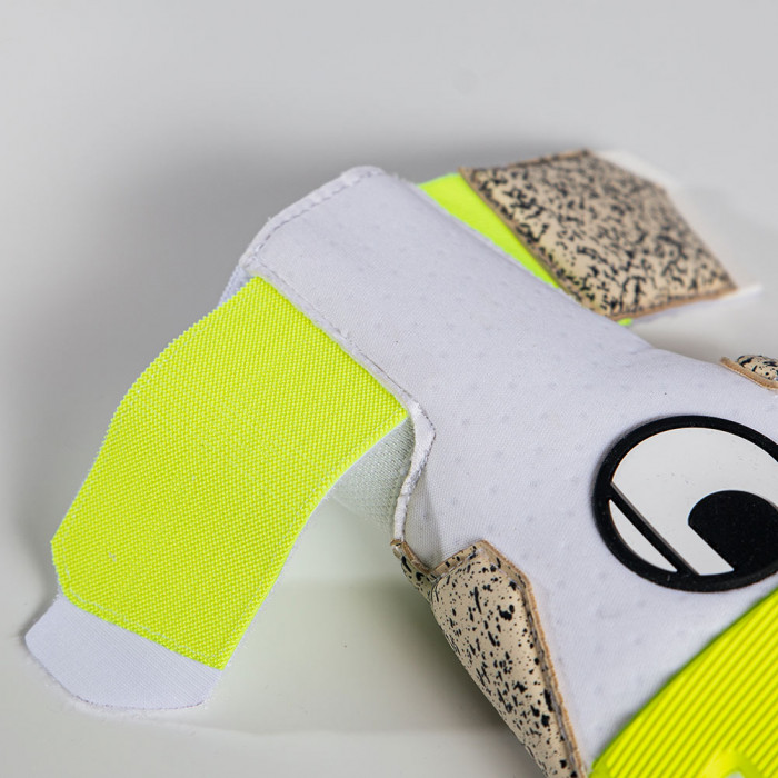 UHLSPORT PURE ALLIANCE SUPERGRIP+ REFLEX Goalkeeper Gloves