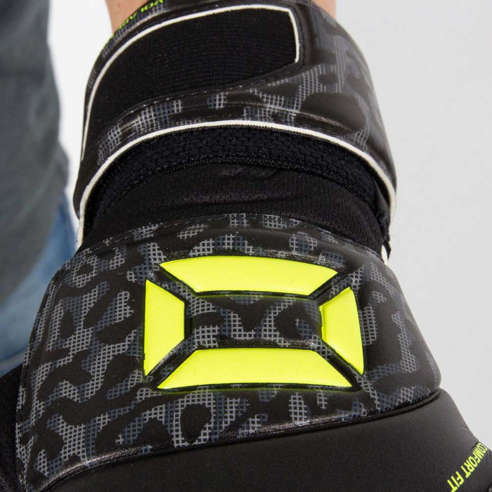 Stanno Volare Match Comfort-Fit Goalkeeper Gloves 