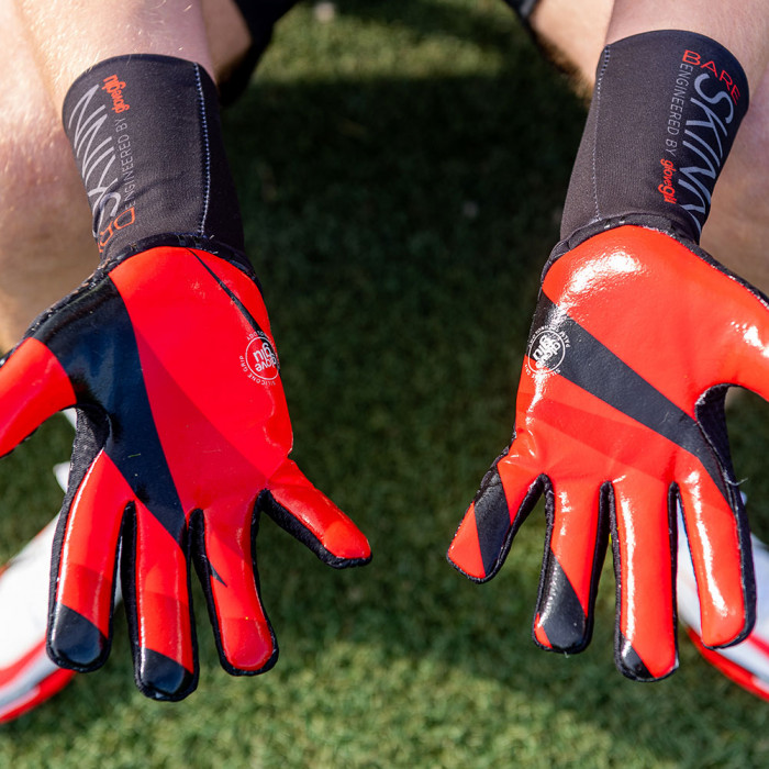 Gloveglu DRY SKINN Goalkeeper Gloves Black/Red