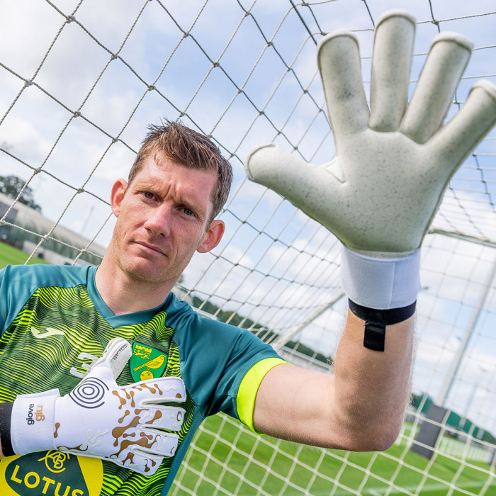 Gloveglu e:XOME+ MEGAGRIP Roll Finger Junior Goalkeeper Gloves White/G
