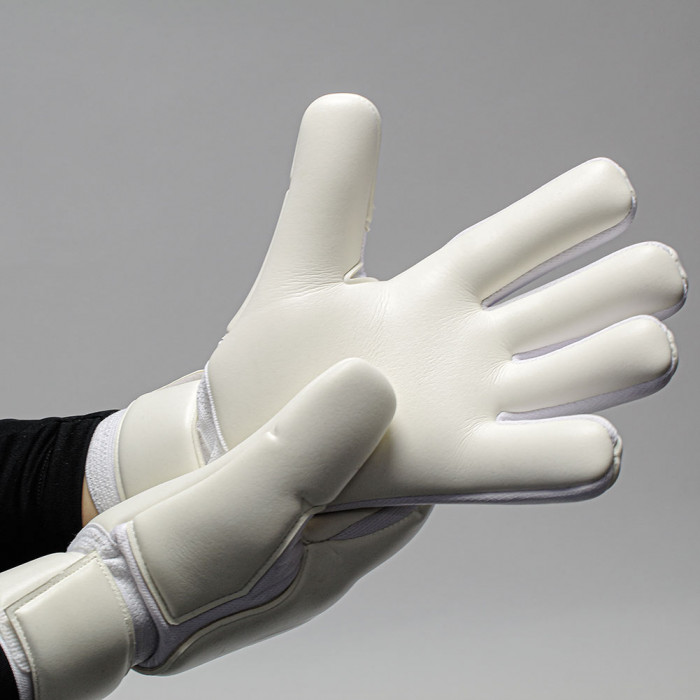  Keeper ID Personal Negative Goalkeeper Gloves Whiteout