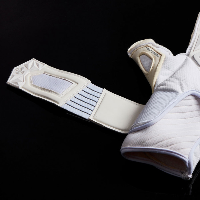 ONE SLYR Pure Junior Goalkeeper Gloves White