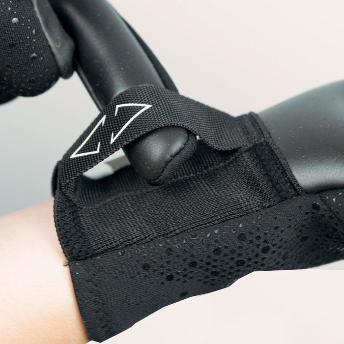 Reusch Pure Contact Infinity Goalkeeper Gloves Black