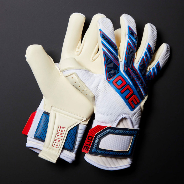 ONE APEX Pro Super Junior Goalkeeper Gloves White/Blue/Red