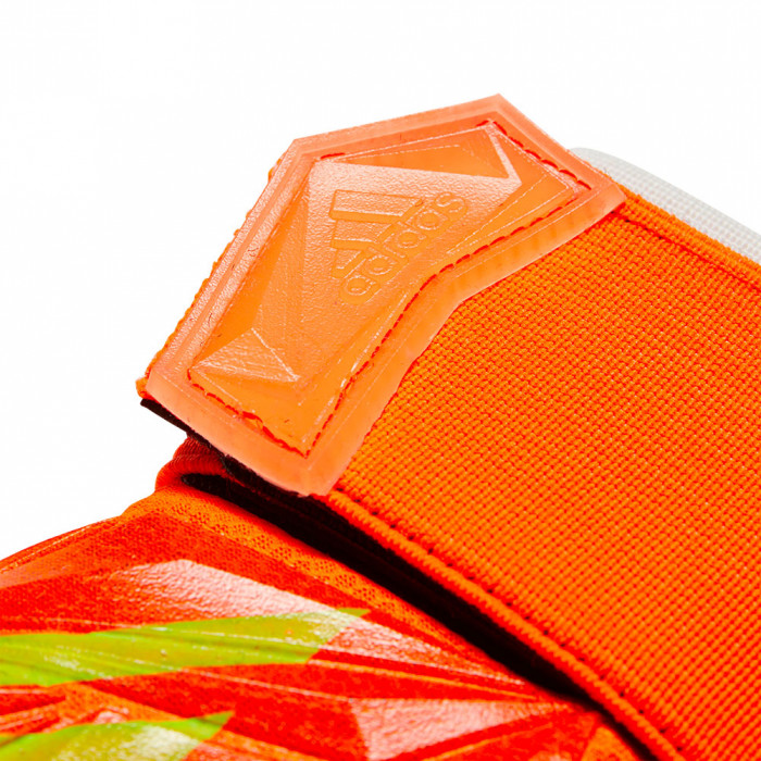 adidas Predator EDGE PRO Junior Game Data Pack Solar Red/Team Solar Gr