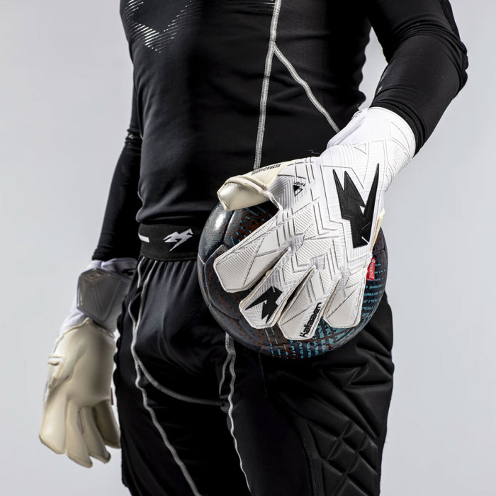 Kaliaaer XLR8AER PWRLITE XTENSION CUT Junior Goalkeeper Gloves