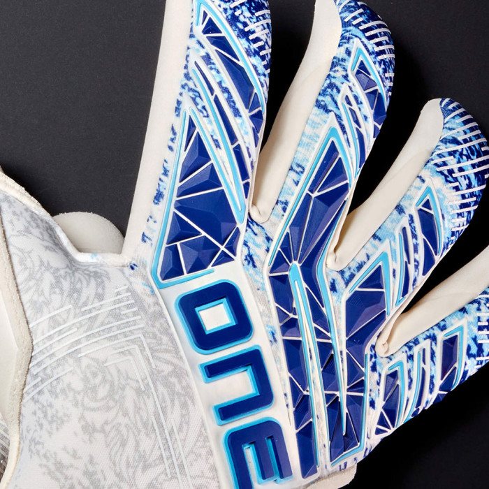 ONE APEX Pro Prime Junior Goalkeeper Gloves White/Blue