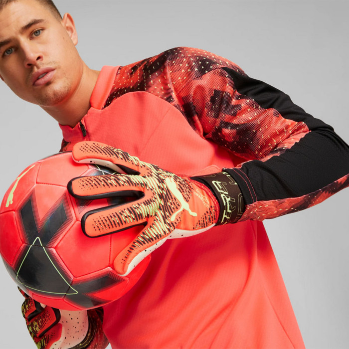 Puma ULTRA ULTIMATE 1 NC Goalkeeper Gloves FIERY CORAL