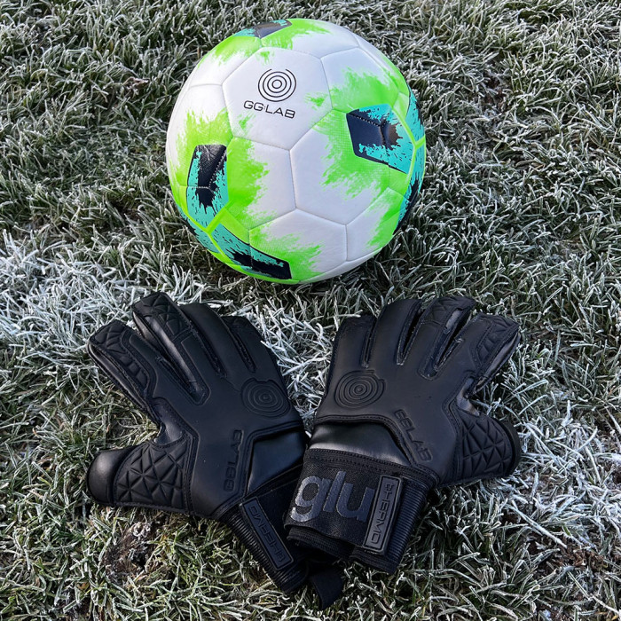 GG:LAB t:HERMO Fleece Finger Protect Junior Goalkeeper Gloves Black