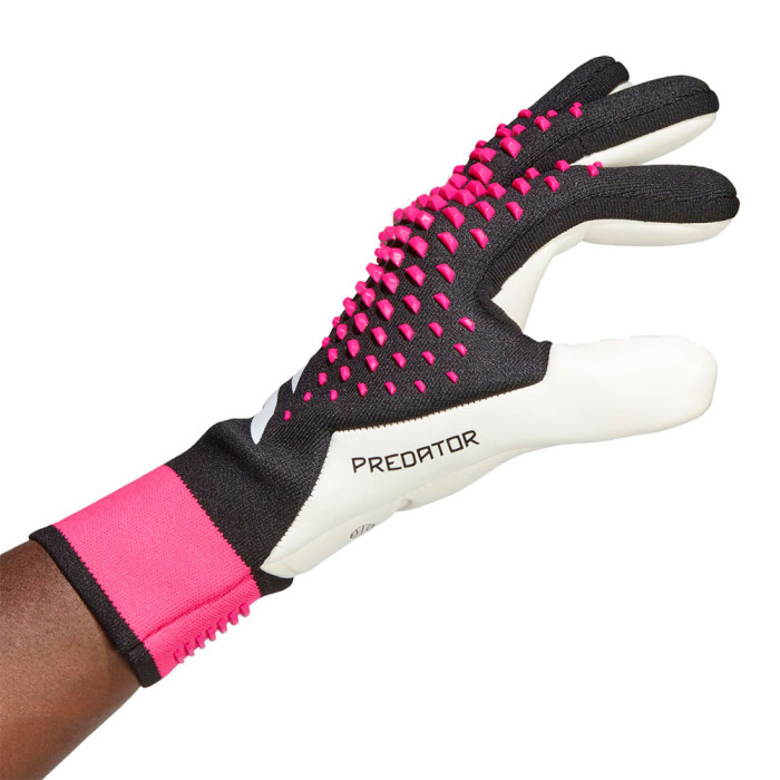 adidas Predator Accuracy Pro Black / Team Shock Pink Junior Gloves
