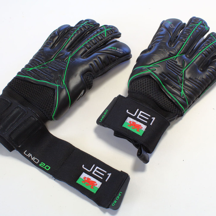 AB1 UNO 2.0 Protekt Pro 360 Goalkeeper Gloves Black/Neon Green