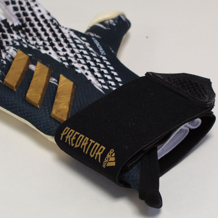 adidas Predator 20 GL Pro Junior Goalkeeper Gloves Black/Copper Gold