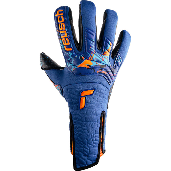Reusch Attrakt Fusion Strapless AdaptiveFlex Goalkeeper Gloves