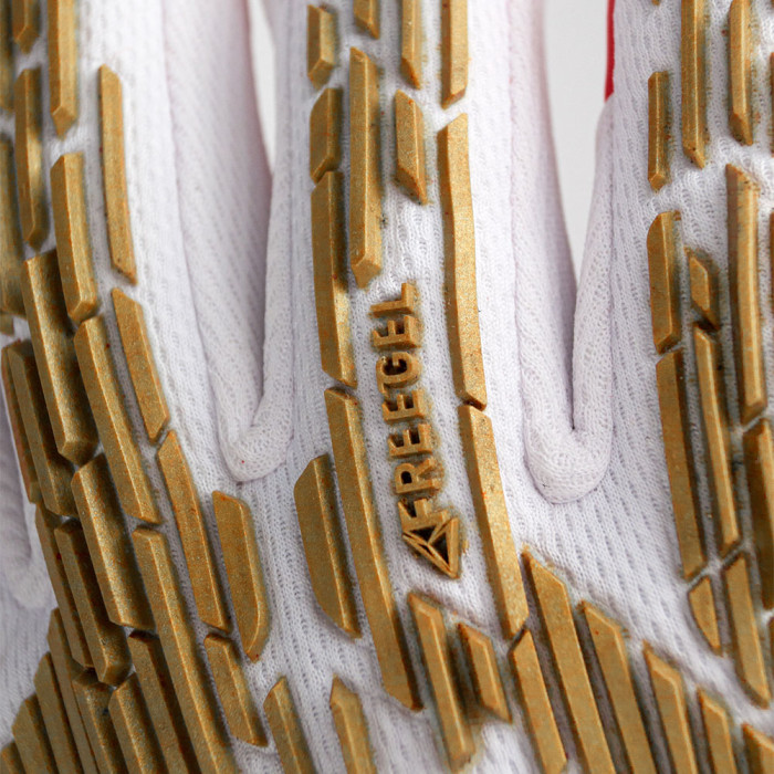 Reusch Attrakt Freegel Silver Junior Goalkeeper Gloves White/Gold