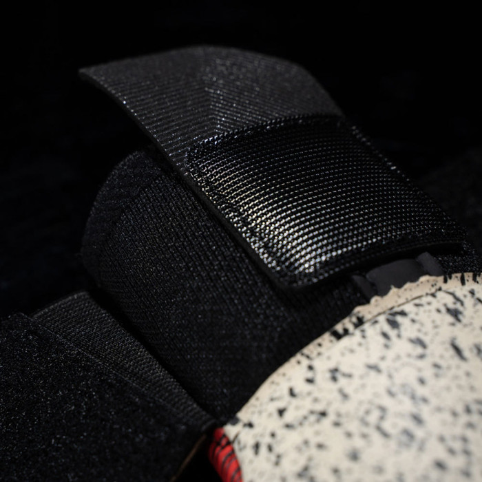 Uhlsport Powerline Supergrip+ Finger Surround Black/Red/White