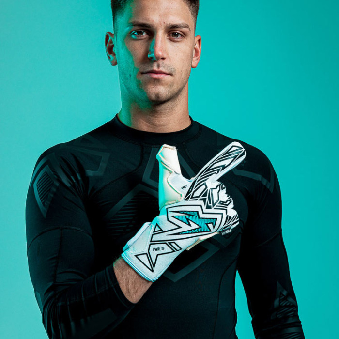 Kaliaaer AERAZOR PWRLITE Neg Touch Feel Junior Goalkeeper Gloves White