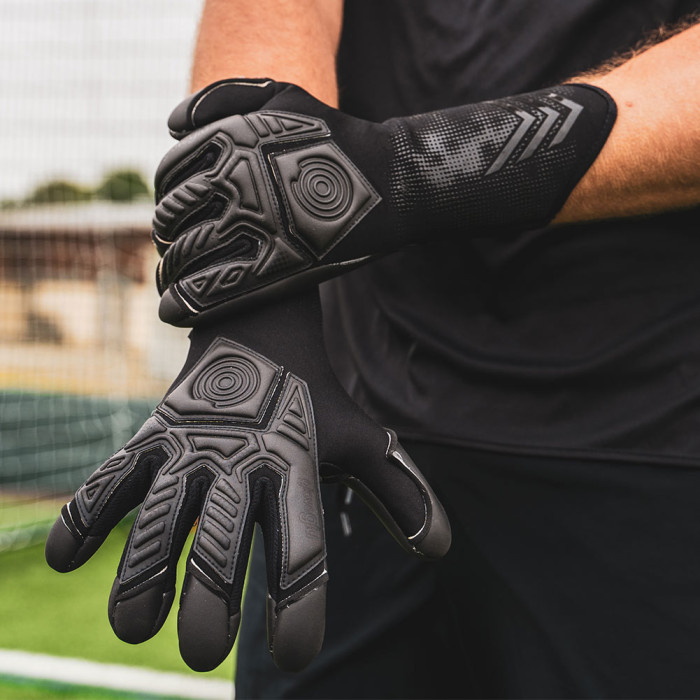 Gloveglu v:OODOO MEGAgrip Plus Junior Goalkeeper Gloves Black