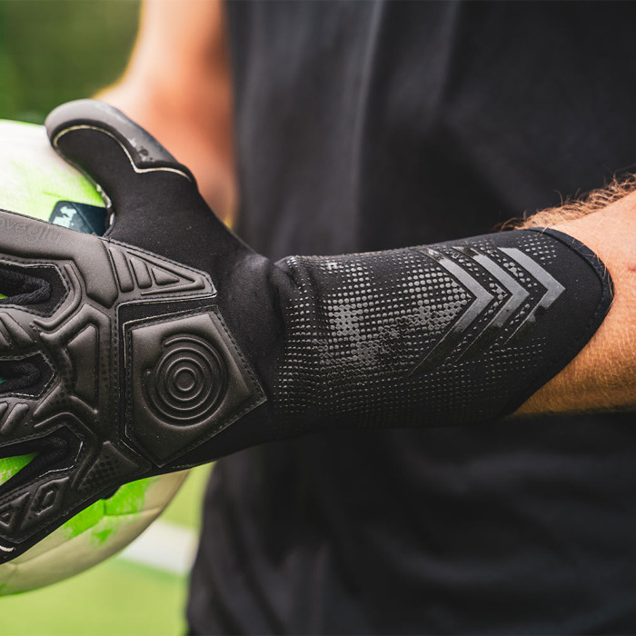 Gloveglu v:OODOO MEGAgrip Plus Junior Goalkeeper Gloves Black