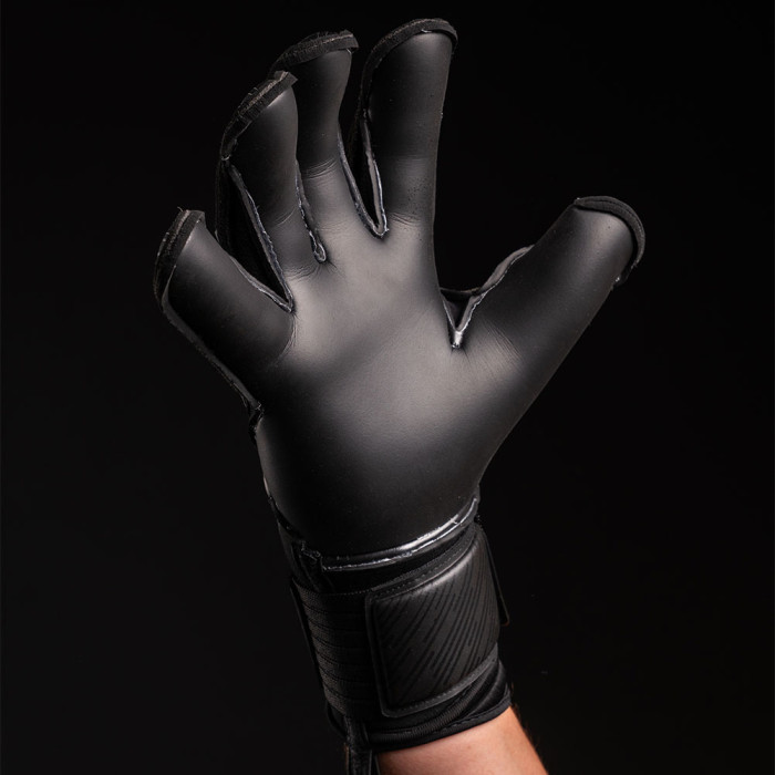 ONE APEX Void Goalkeeper Gloves Black