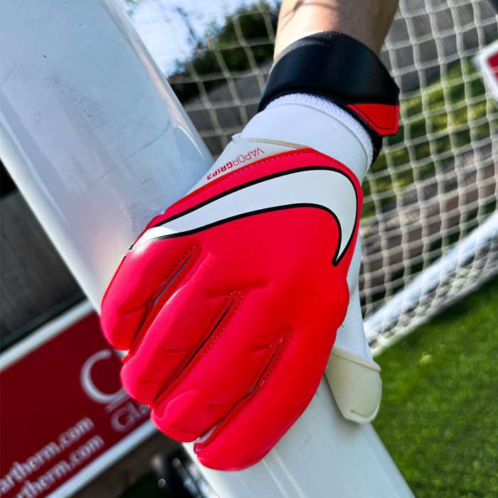 Nike Vapor Grip 3 RS PROMO Goalkeeper Gloves Bright Crimson