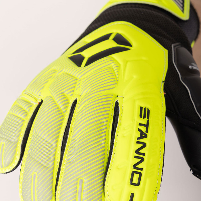 Stanno Hardground Roll Finger Junior Goalkeeper Gloves Yellow/Black