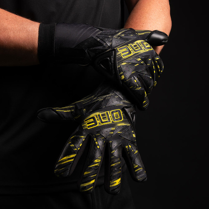 ONE GEO 3.0 Rift Goalkeeper Gloves black/yellow