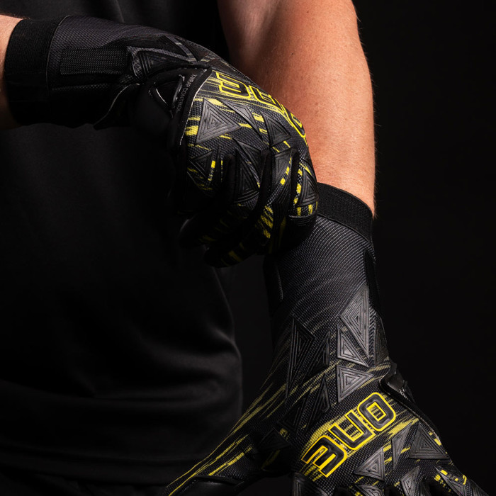 ONE GEO 3.0 Rift Goalkeeper Gloves black/yellow