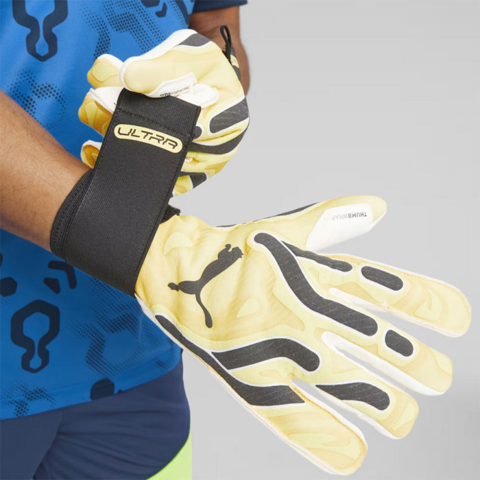  04185804 Puma ULTRA ULTIMATE Hybrid Goalkeeper Gloves Yellow Blaze