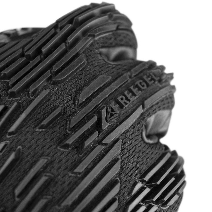  54707357700 Reusch Attrakt Freegel Infinity Goalkeeper Gloves Black 