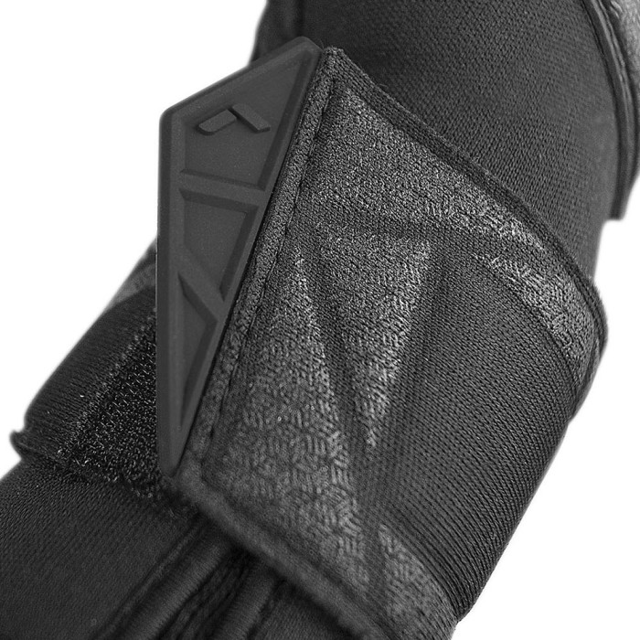 Reusch Attrakt Infinity Resistor AdaptiveFlex Black