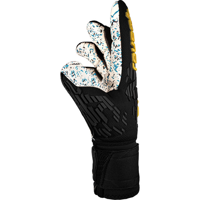 Reusch Attrakt Freegel Fusion Ortho-Tec Black