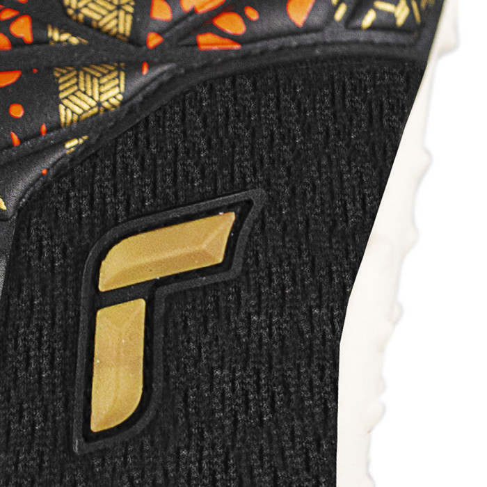 Reusch Attrakt SpeedBump Ortho-Tec Black