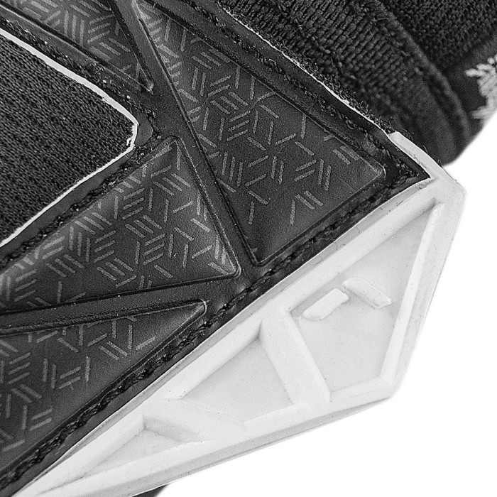  54701557700 Reusch Attrakt Gold NC Goalkeeper Gloves Black 