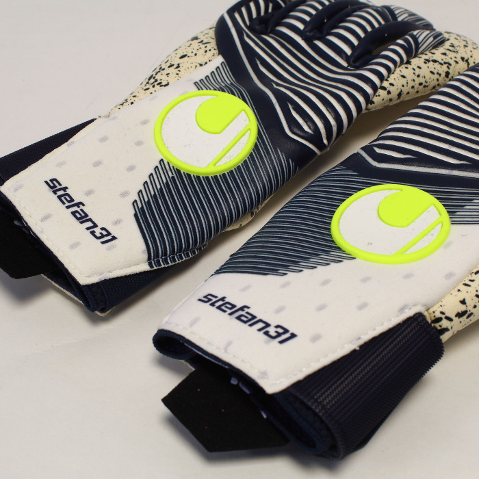 Just Keepers Personalisation Goalkeeper Glove iD