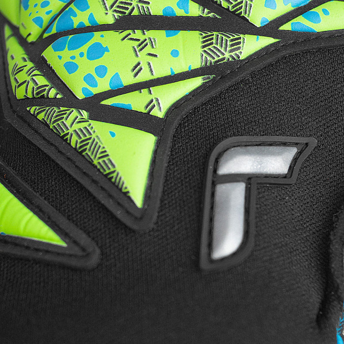  54704557410 Reusch Attrakt Aqua Evolution Goalkeeper Gloves Black/Flu