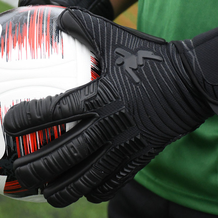 Precision GK Elite 2.0 Blackout Goalkeeper Gloves Black