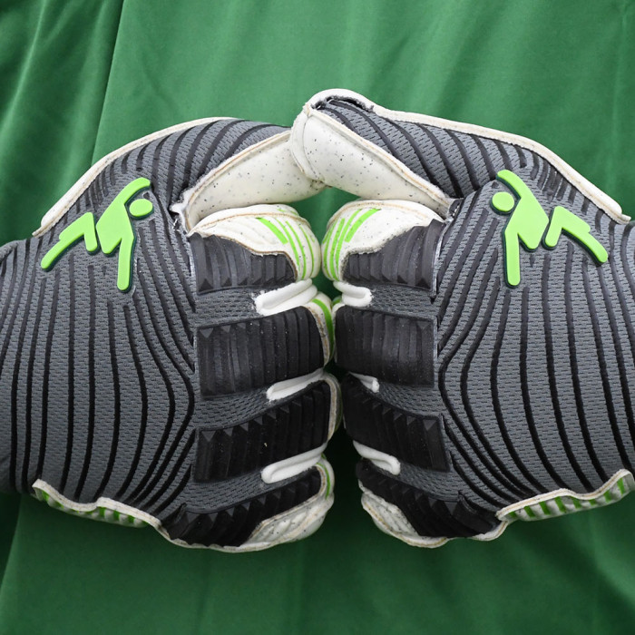 Precision GK Elite 2.0 Quartz Junior Gloves Grey/Slime Green