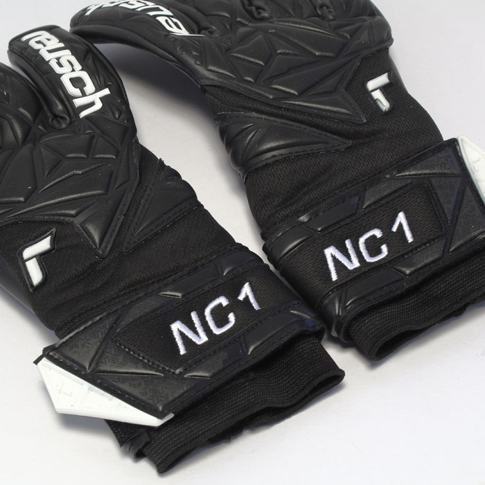  54701507700 Reusch Attrakt Gold NC Finger Support Goalkeeper Gloves