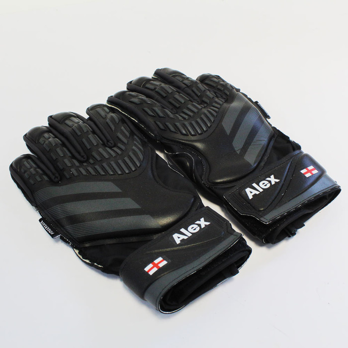 IW6279 adidas Predator Fingersave Junior Goalkeeper Gloves Black