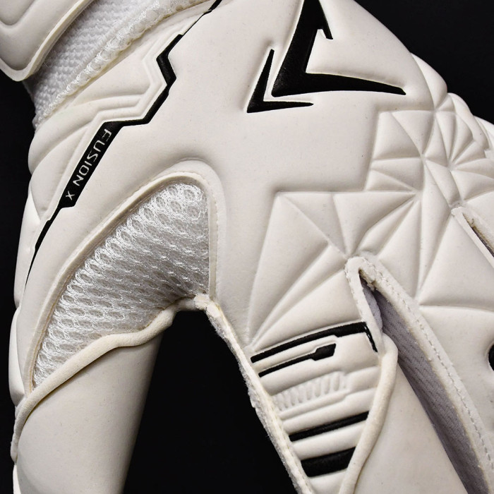 Precision Fusion X Pro Classic Hybrid Giga Goalkeeper Gloves White