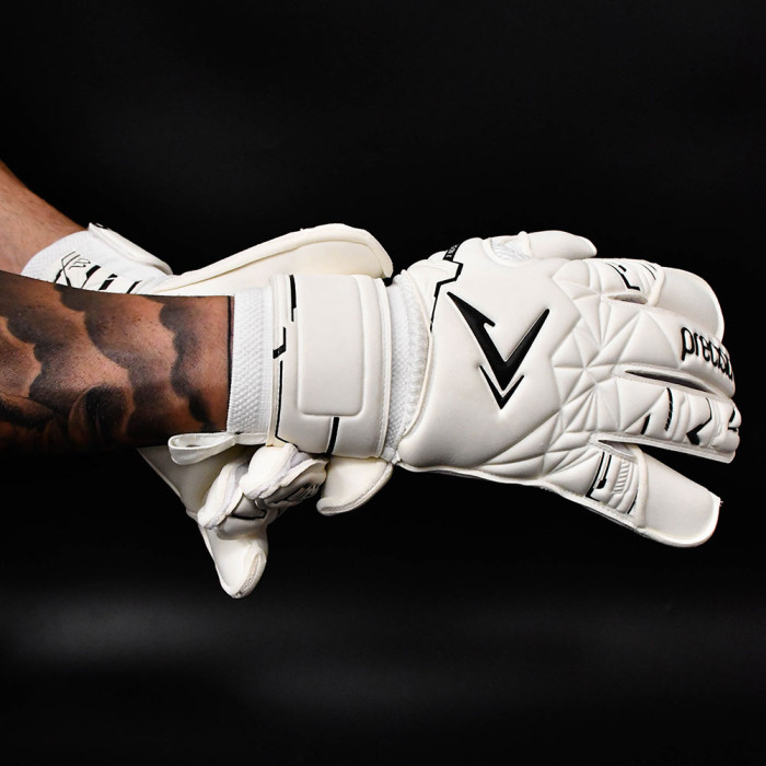 Precision Fusion X Pro Classic Hybrid Giga Goalkeeper Gloves White